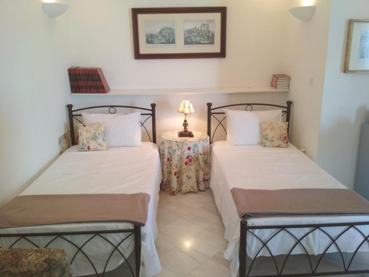 Saronic View Guest House Анависос Екстериор снимка
