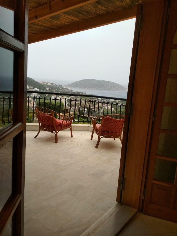 Saronic View Guest House Анависос Екстериор снимка