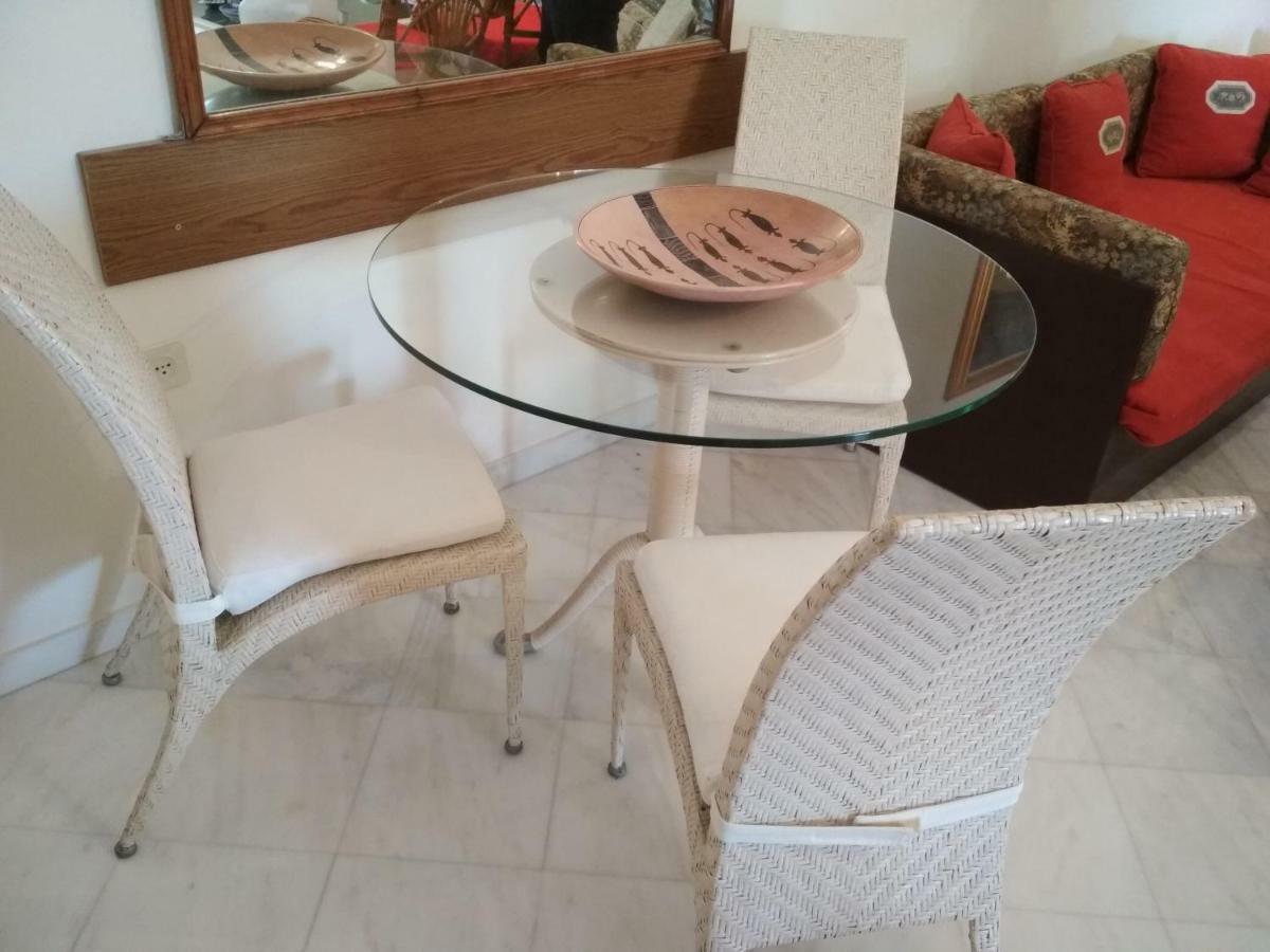 Saronic View Guest House Анависос Екстериор снимка